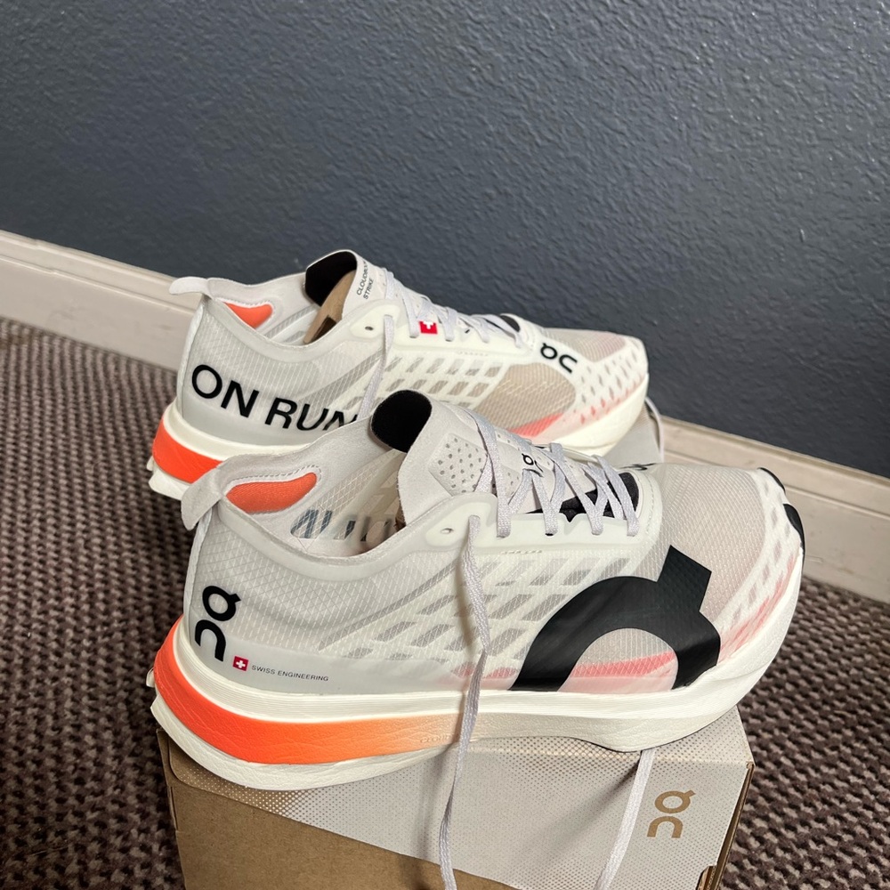 ON Running White and Orange Sneakers